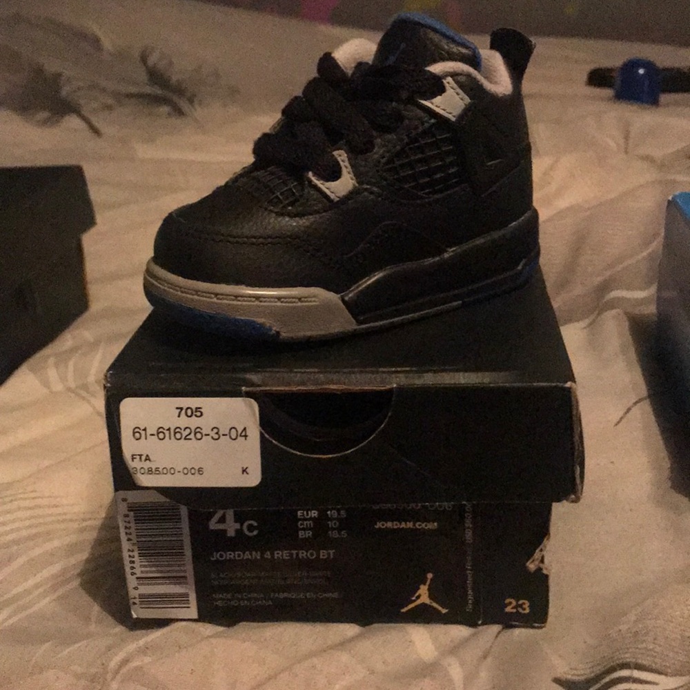 Baby sneakers